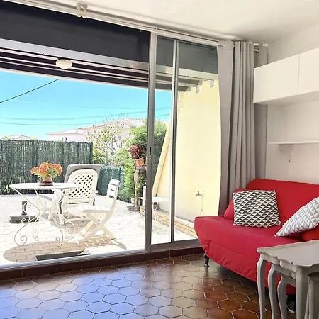 Apartment 4 Couchages Avec Jardin Et Piscine A